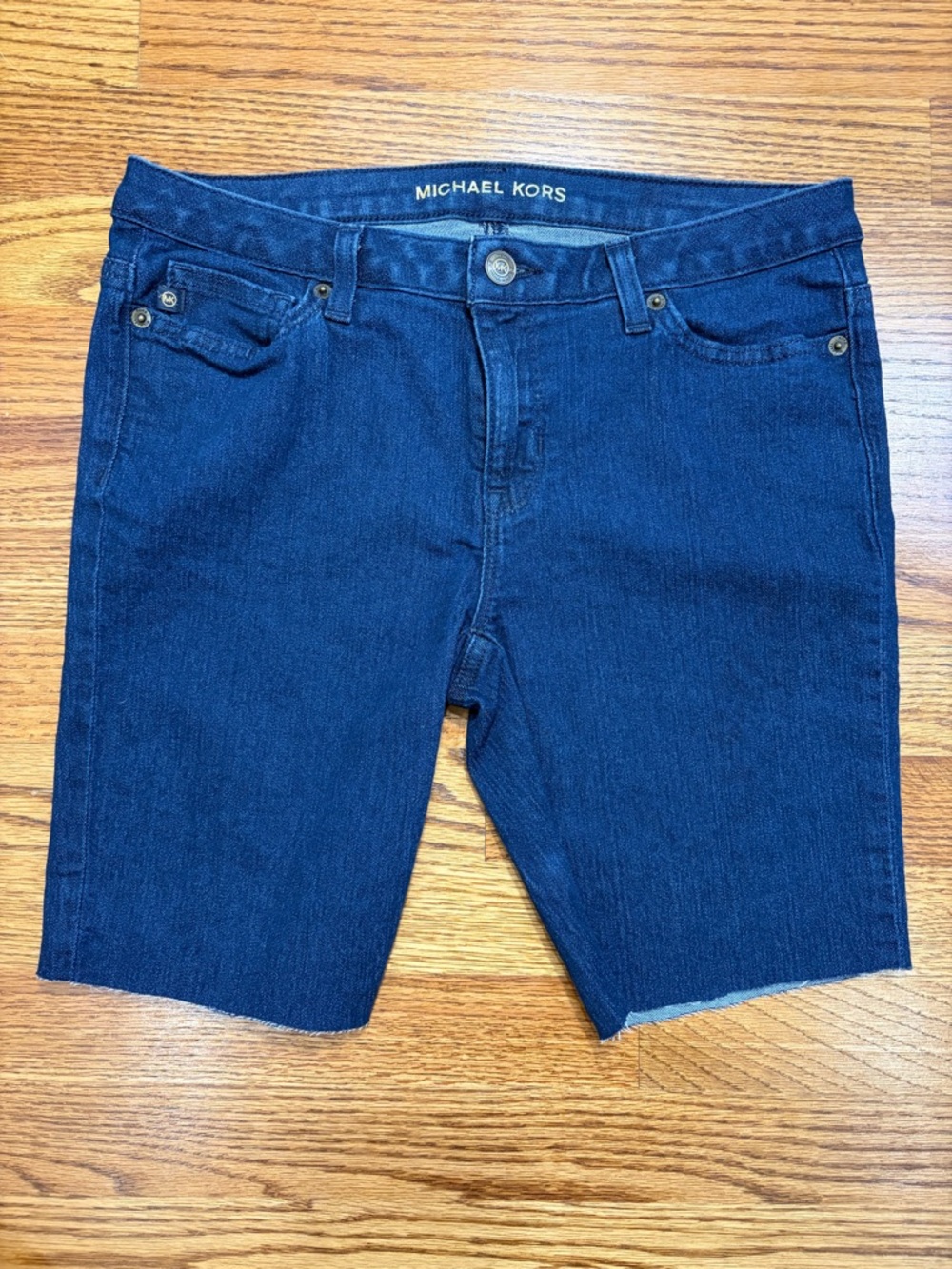 Michael Kors Mid-Rise 8" Dark Denim Raw Hem Skinny Shorts (4)